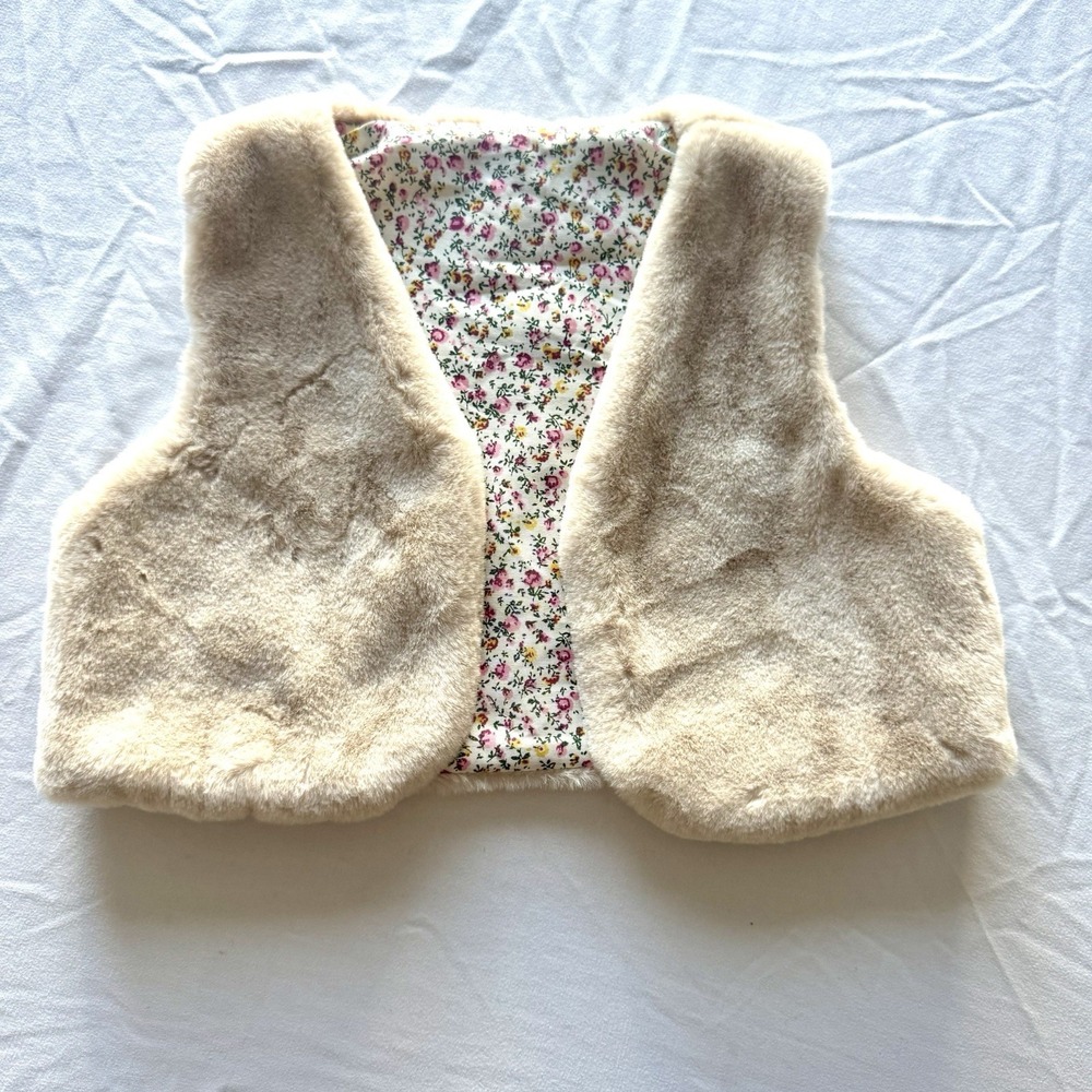 Tommy Bahama Girls Toddler White Faux Fur Vest 4T Holiday Pictures Chic Preppy